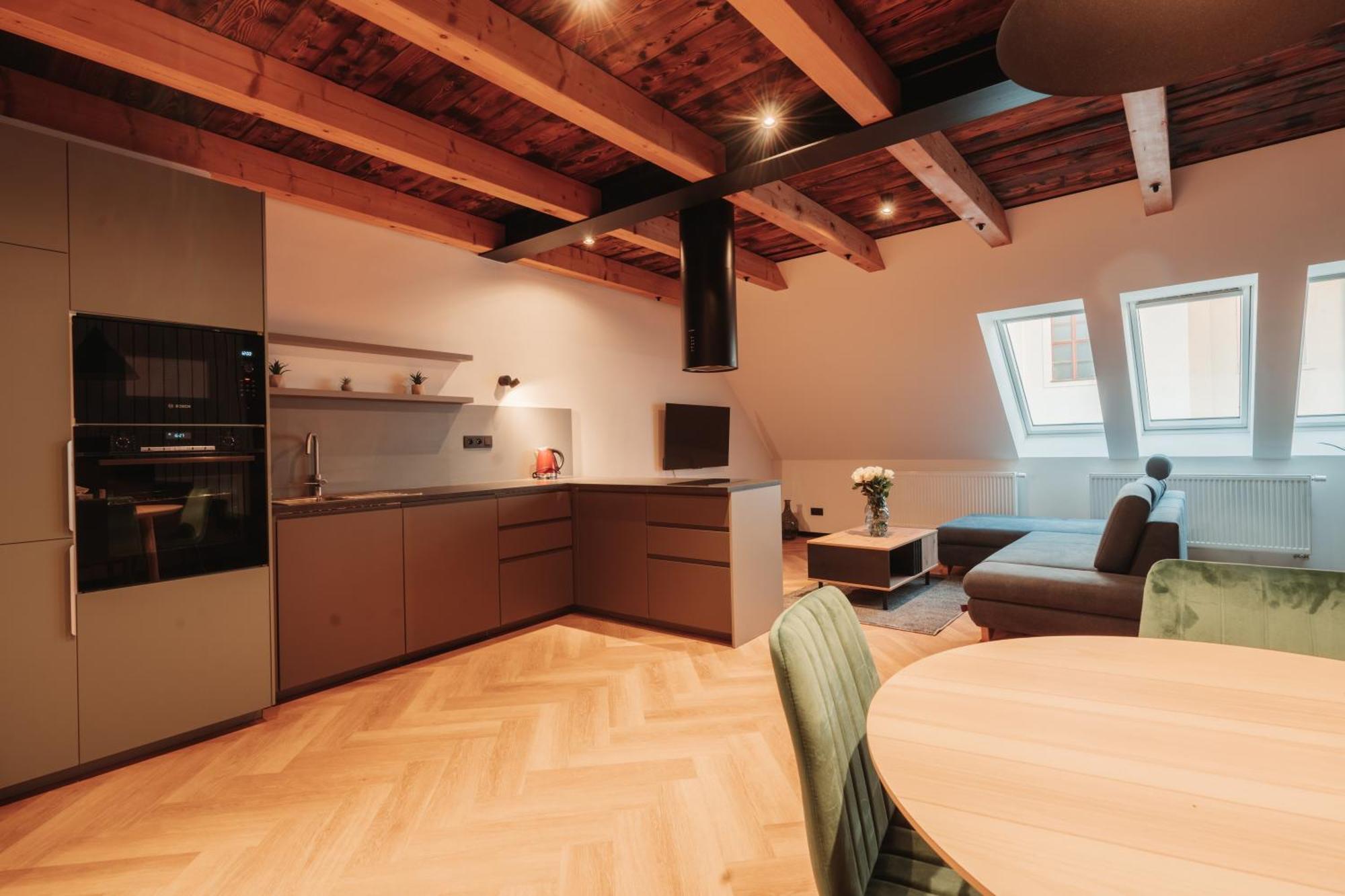Hviezdoslavova Apartments, Trnava Centre, Parking Available Exteriér fotografie
